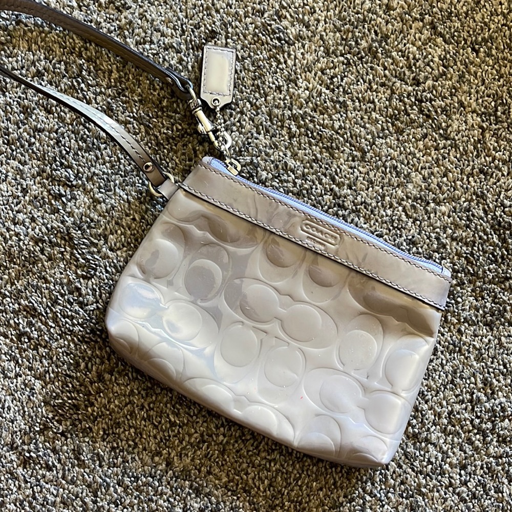 lightly used coach wristlet